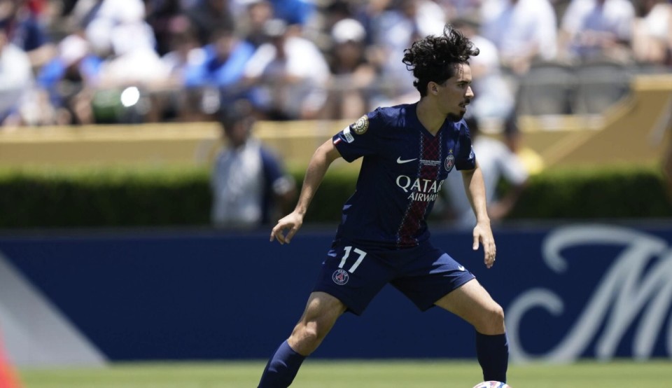 的激流中 的激流中