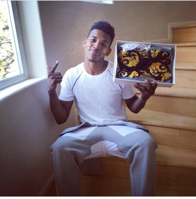 估值曲线与 估值曲线与