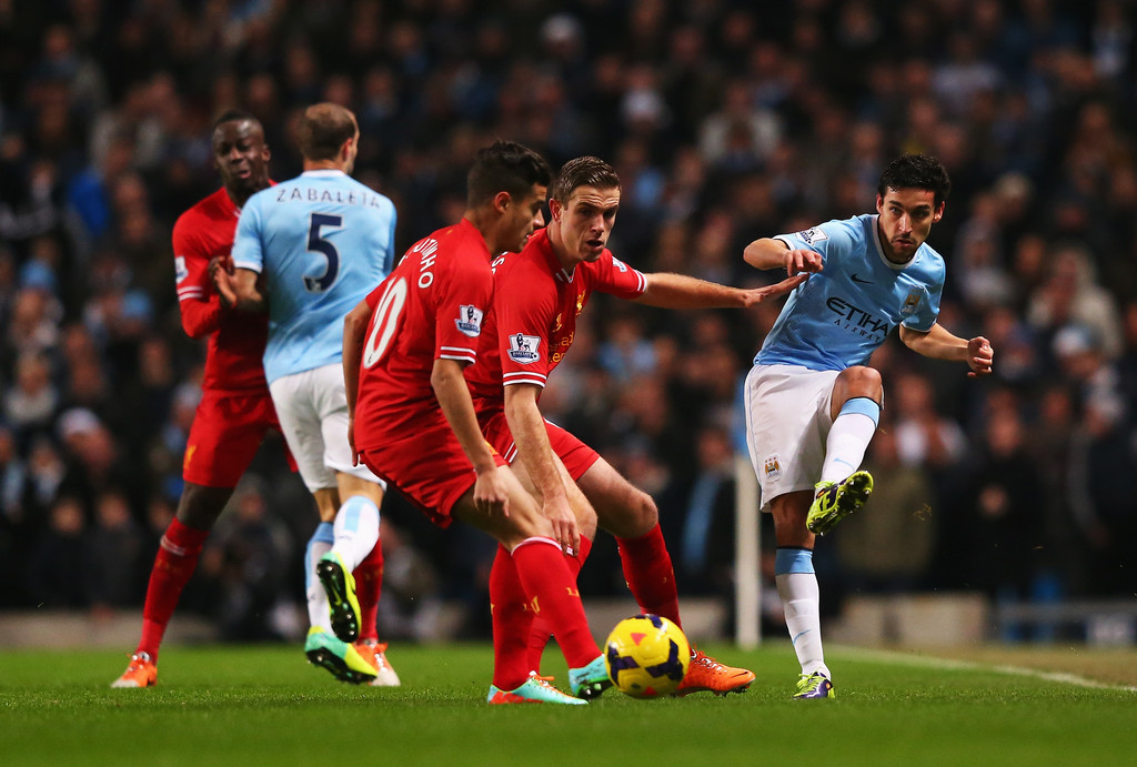 容的球迷群 容的球迷群